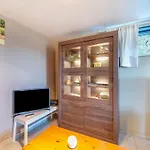 펜션 Sophisticated In Near Forest Lierneux
