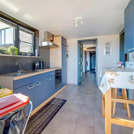 Сasa de vacaciones Sophisticated In Near Forest Lierneux