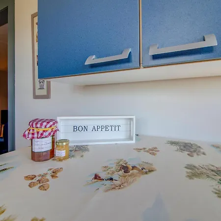 Sophisticated In Near Forest Feriehus *