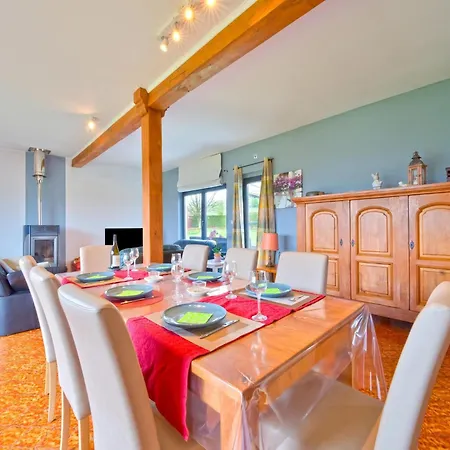 Semesterbostad Sophisticated In Near Forest