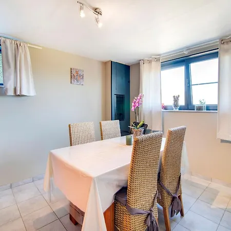 Sophisticated In Near Forest Semesterbostad *