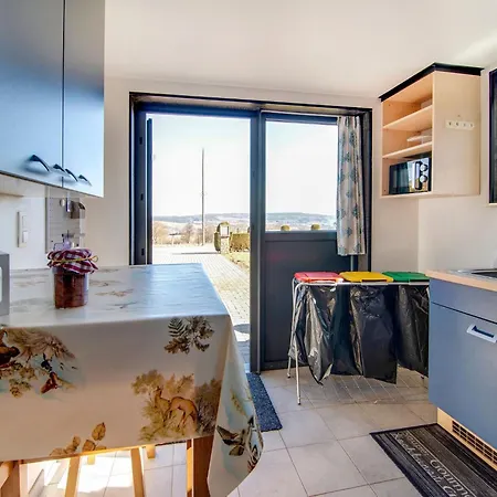 Sophisticated In Near Forest Semesterbostad *