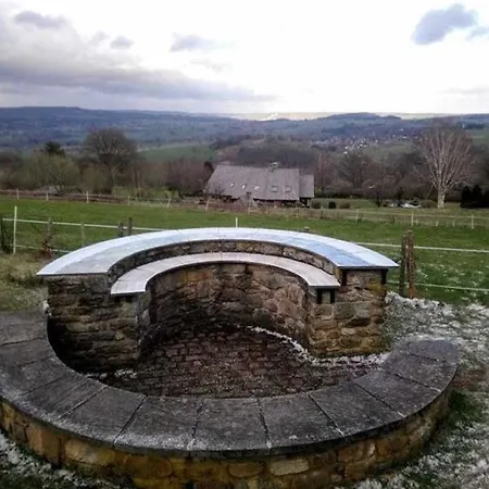 Feriehus Sophisticated In Near Forest